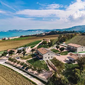 Il Colle Dei Lecci , Ancona Italia