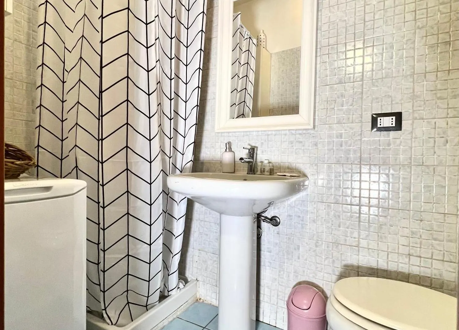 Comecasa Grazioso Monolocale In Porta Romana Apartment Milan 0*,  Italy